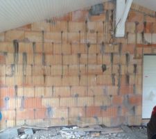 Garnissage des joints verticaux apr&egrave;s coup