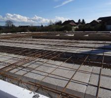 Pr&eacute;paration OK pour la dalle de l'&eacute;tage.