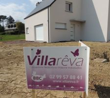 Très satisfaite, je n'hésite donc pas à le dire... et c'est loin d'être fini !
Merci Valérie, Hervé et Erwann, j'ai vraiment trouvé auprès de vous, ce que je recherchais. La complémentarité qui vous anime est une vraie chance pour ceux qui vous choisissent.