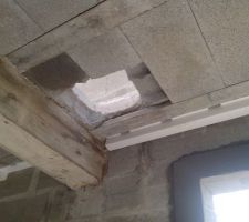 Passage du conduit de cheminé ( poujoulat)