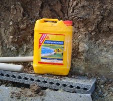 Produit hydrofuge pour arase