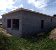 Façades est (garage) et nord