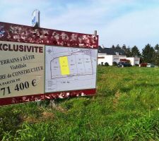 Pancarte avec notre terrain