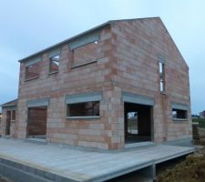 Appuis de fen&ecirc;tres pos&eacute;s