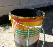 Enduit bitumé du VS - ça pue! lol