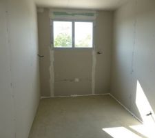 Etage : mezzanine (coin détente)