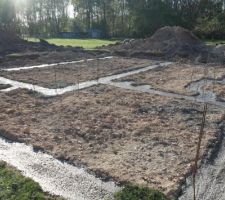 Avril 2014 : les fondations sont coul&eacute;es