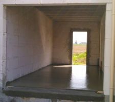Finition de la dalle du garage