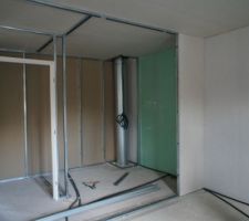Cloisons WC et salle de bain étage