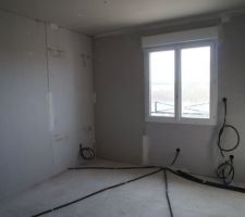Cloisons et électricité chambre 1