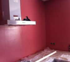 Meuble salle de bain pas encore fixé correctement