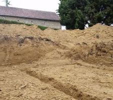 Première étape du terrassement terminée !