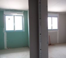 Salle de bains et 3eme chambre 1er étage
