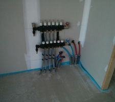 Chape liquide coul&eacute;e