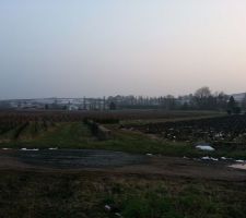 Première visite sur le terrain.
Vue du terrain plein Sud