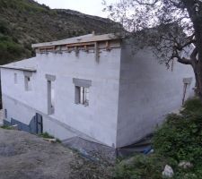 Coulage corniches béton