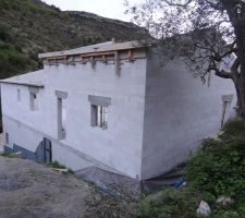 Coulage corniches béton