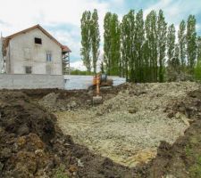 1er jour du terrassement et apparition du sol argileux.