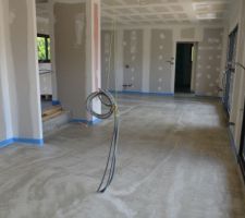 Chape de ravoirage sur dalle en béton