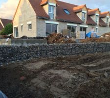 Réalisation du mur en gabion