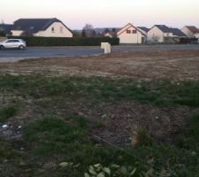 Terrain apr&egrave;s am&eacute;nagement lotissement