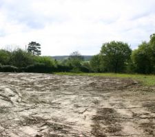 Nivellement du terrain pour elaboration du jardin