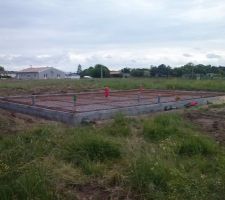 Préparation de la dalle avant le béton