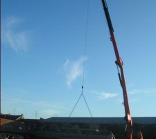 Pose par la grue du plancher