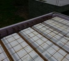 Partie dalle pleine ferraill&eacute;e