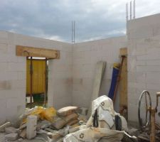 Partie dalle pleine ferraill&eacute;e