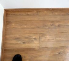 Parquet dans la chambre 1