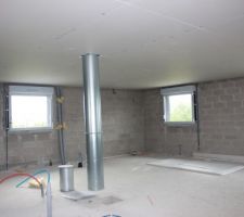 Début de la plâtrerie étage (plafond placo)