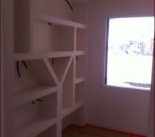 Meuble en placo avec spot Led avant joint
