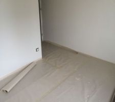 Pose du polyane pour le parquet du bureau