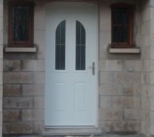 Vue de la porte d'entrée