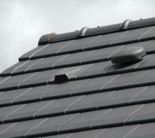 D&eacute;tails couverture - chati&egrave;re et douille de ventilation primaire