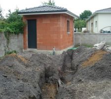 Raccordement eaux électricité de la maison au garage