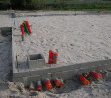 Remblai entre soubassement, constitué par un apport de sable, vue cellier