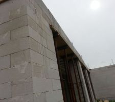 Les planelles sud ; pas tr&egrave;s joli joli tout &ccedil;a, c'est bien pench&eacute;...