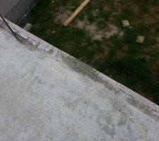 Le cordeau tir&eacute; comme il devrait &ecirc;tre... ici 5cm, le pire endroit