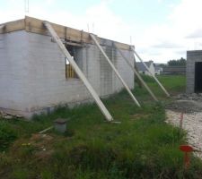 Le b&eacute;ton d&eacute;goulinant est juste un coup de balais vers l'ext&eacute;rieur