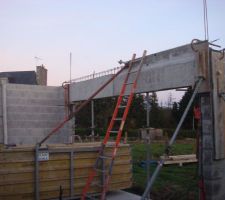 Coffrage de linteaux et pose de coffre tunelle,pose de poutre pr&eacute;fabriquer