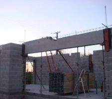 Coffrage de linteaux et pose de coffre tunelle,pose de poutre pr&eacute;fabriquer