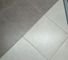 Large choix de gamme de carrelage on va se creuser l'imagination ^^