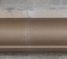 La corniche weser cassee colmat&eacute;e avec le joint, mais rendu pas top !