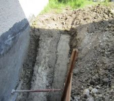 Fondations du futur escalier sous-sol / jardin.