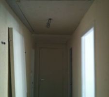 Plafond couloir 1er &eacute;tage