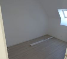 Le dressing ! (attend ses aménagements intérieurs...)